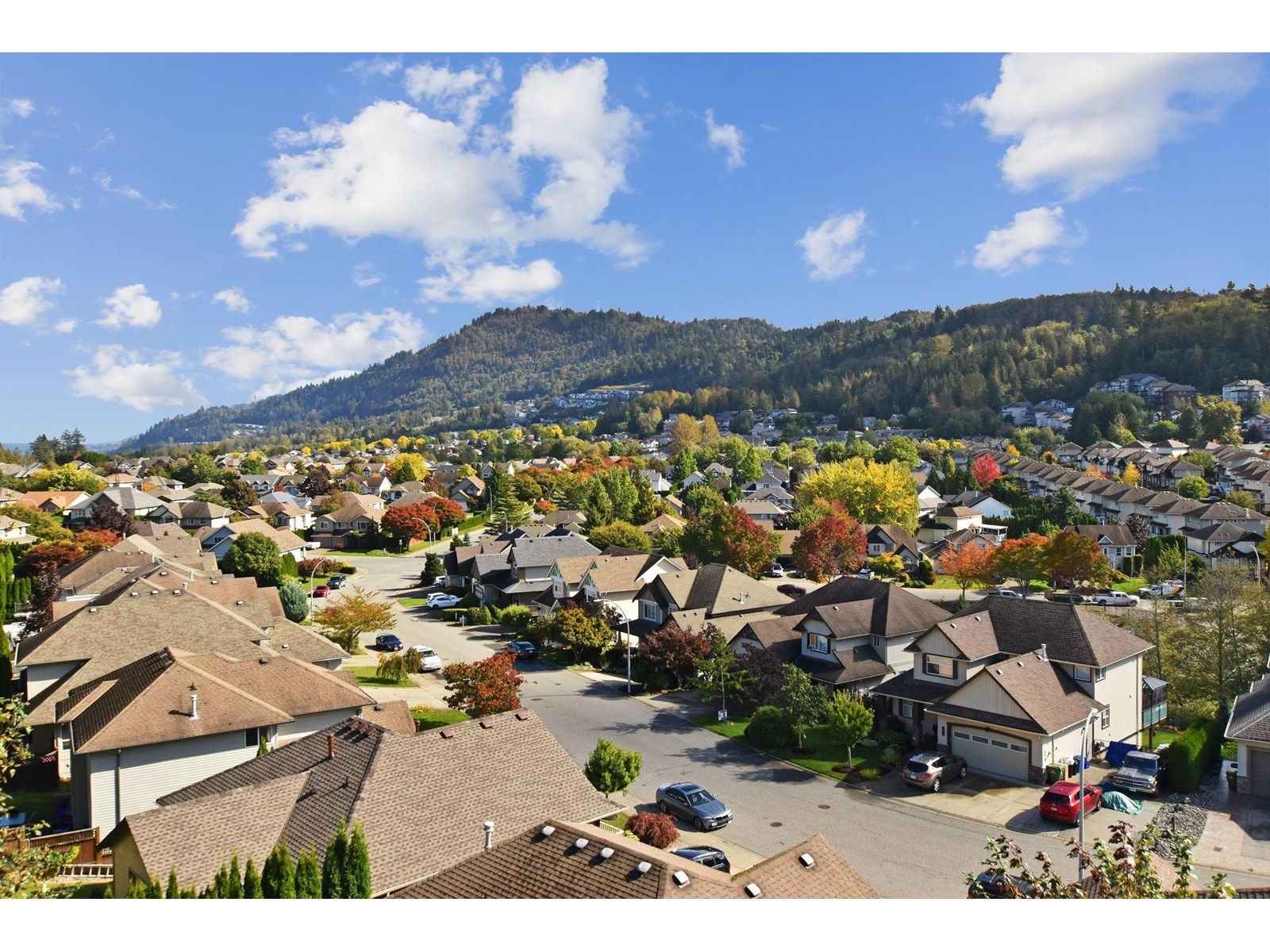 Photo 9 of 5272 Weeden Place Promontory, Chilliwack BC