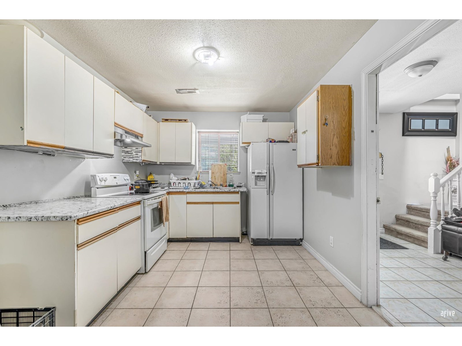 Photo 11 of 14373 66 Avenue, Surrey BC