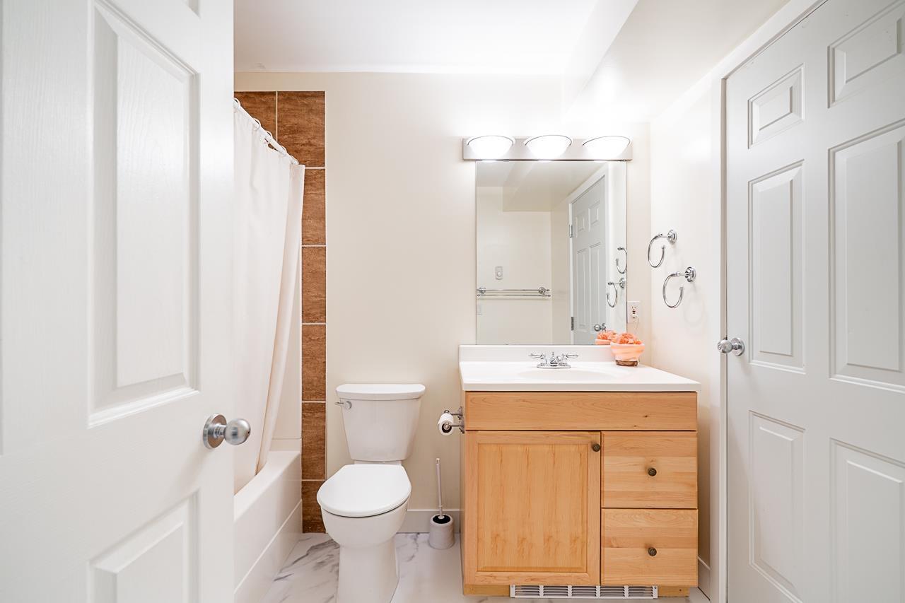 Photo 29 of 2844 Shuttle Street, Abbotsford BC