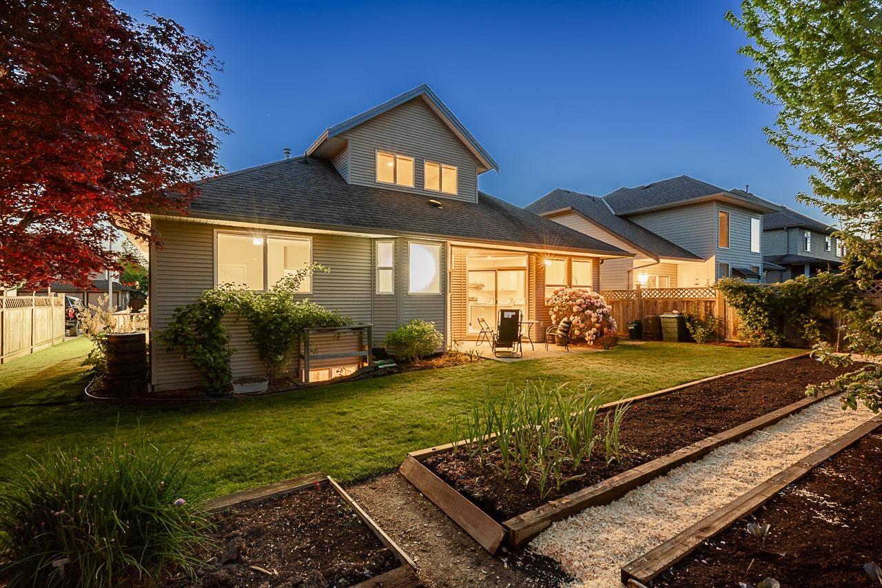 Photo 35 of 2844 Shuttle Street, Abbotsford BC