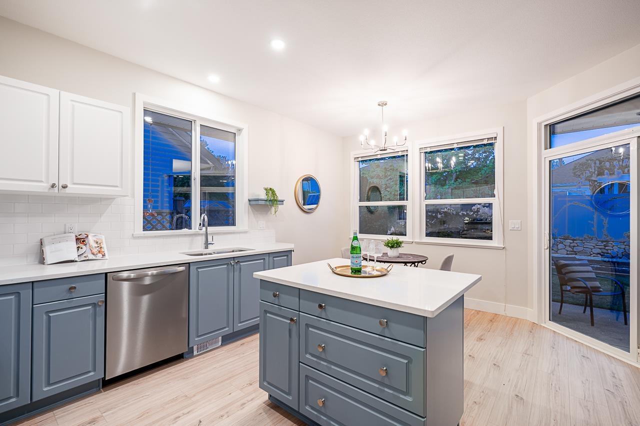 Photo 6 of 2844 Shuttle Street, Abbotsford BC