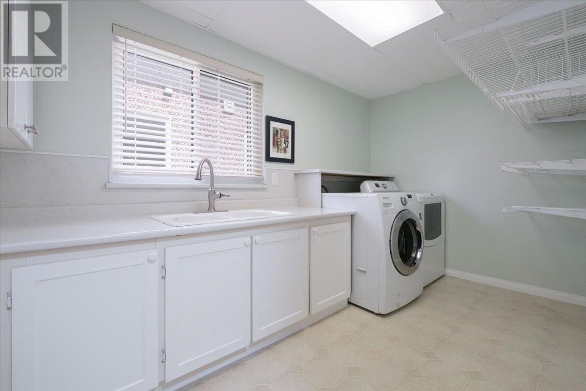 Photo 27 of 7101 Curtis Street, Burnaby BC
