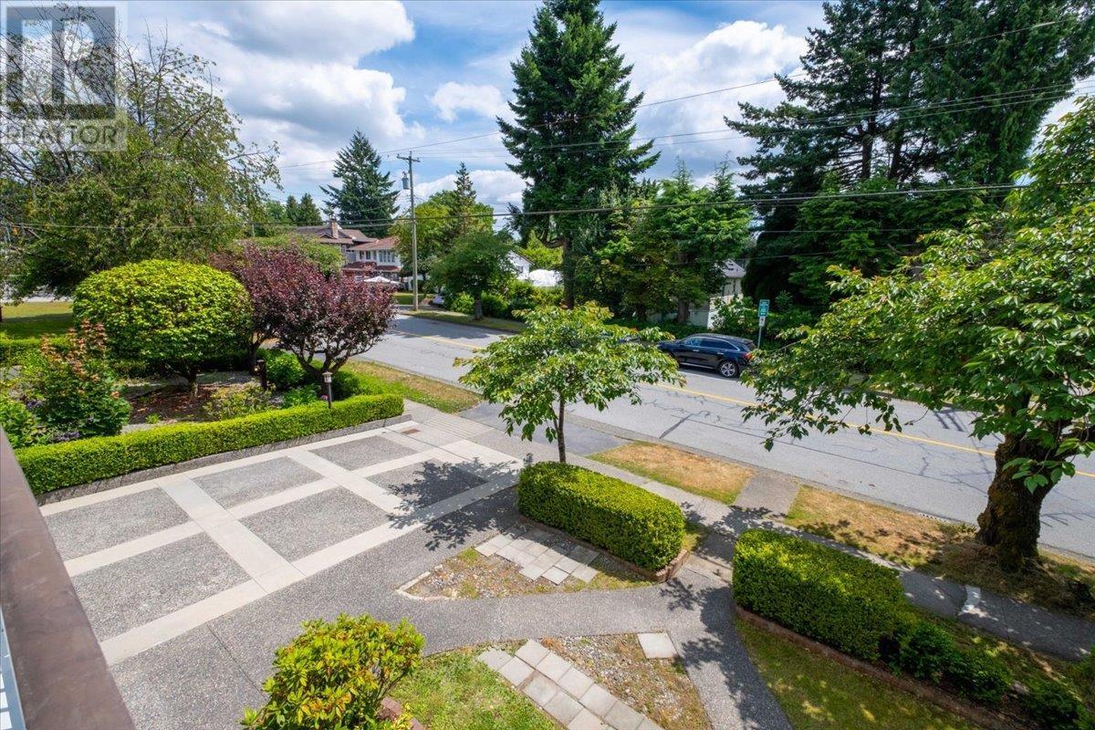 Photo 30 of 7101 Curtis Street, Burnaby BC