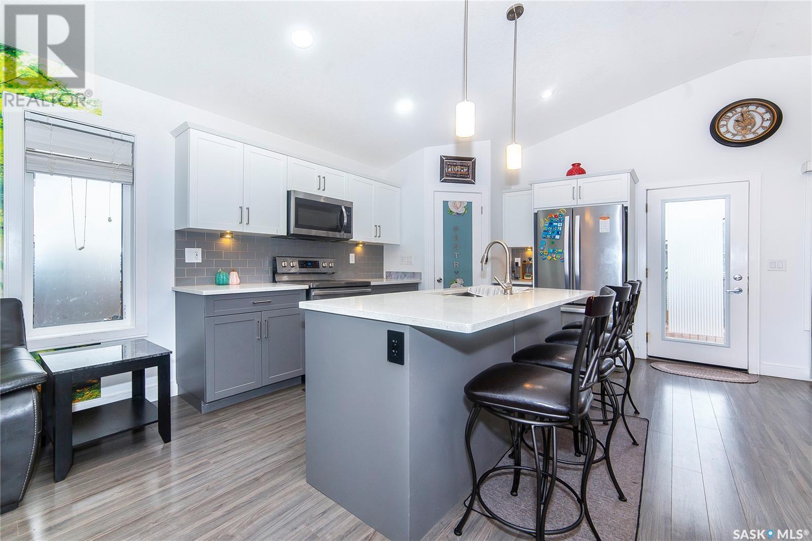 Photo 32 of 362 Hassard Close, Saskatoon SK