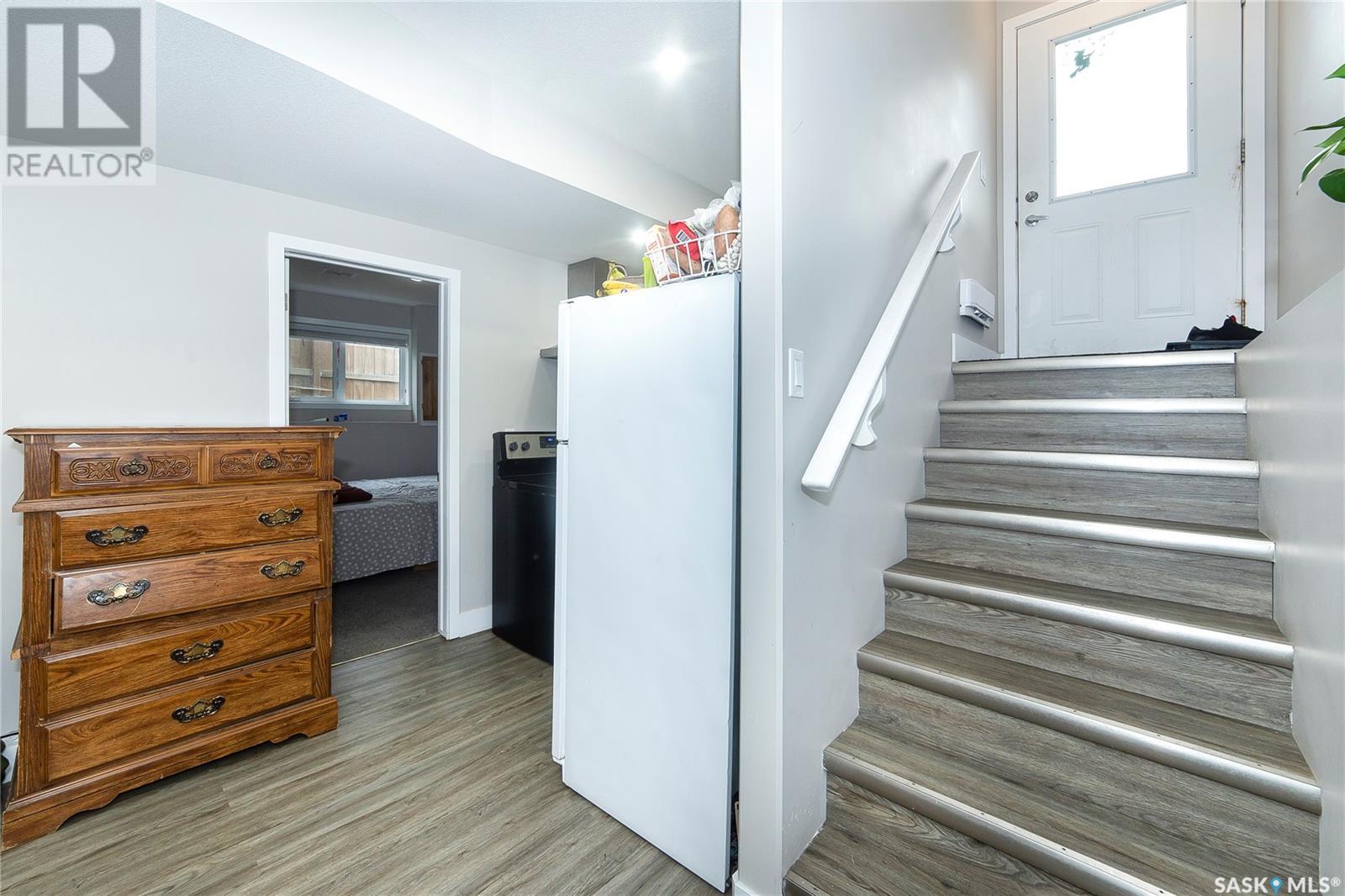 Photo 13 of 362 Hassard Close, Saskatoon SK