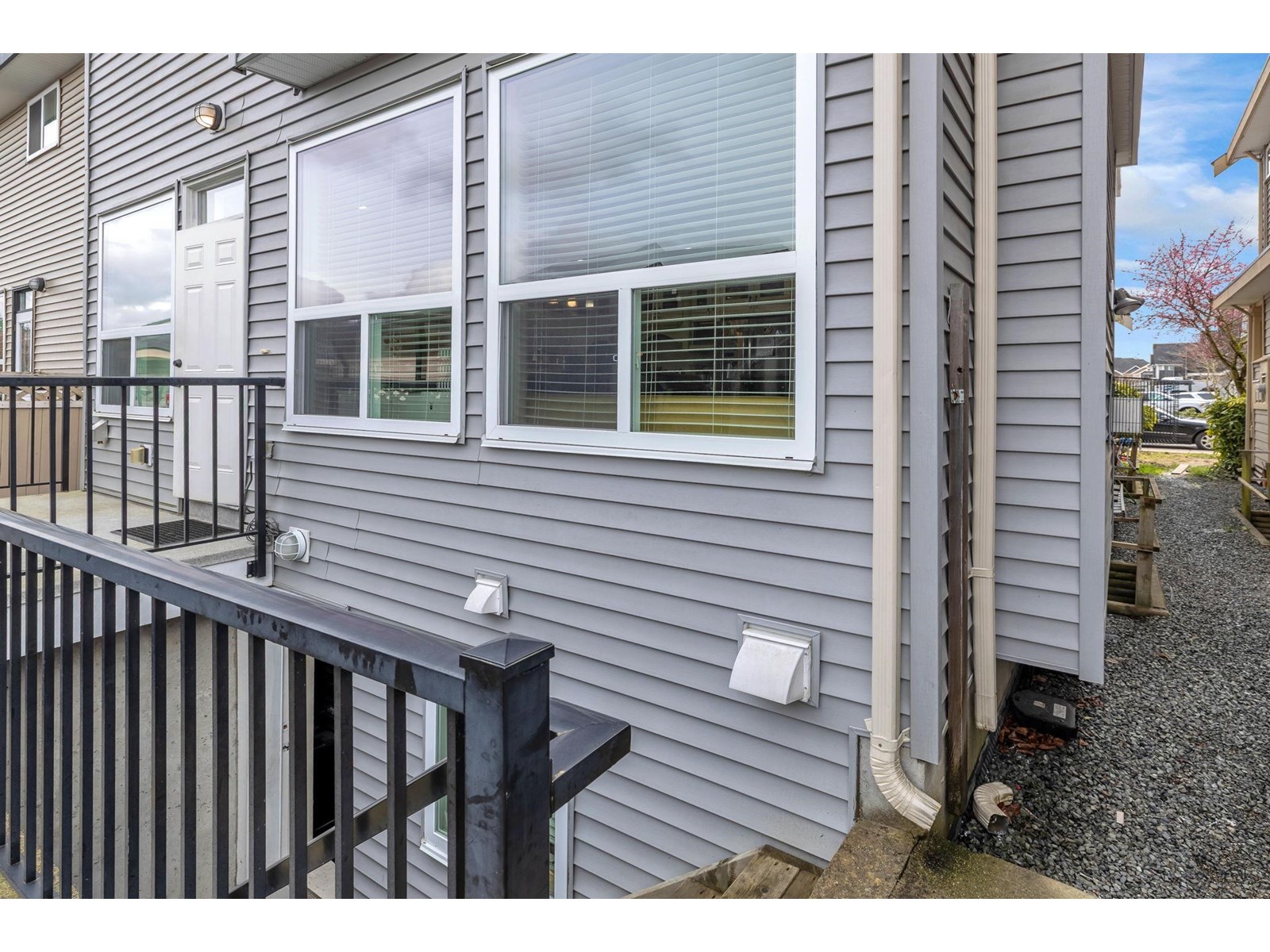 Photo 27 of 21037 77 Avenue, Langley BC