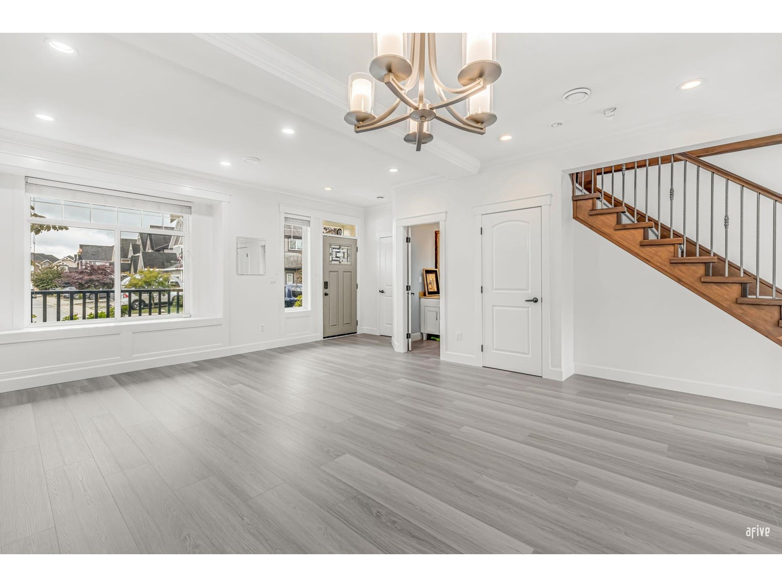 Photo 9 of 21037 77 Avenue, Langley BC