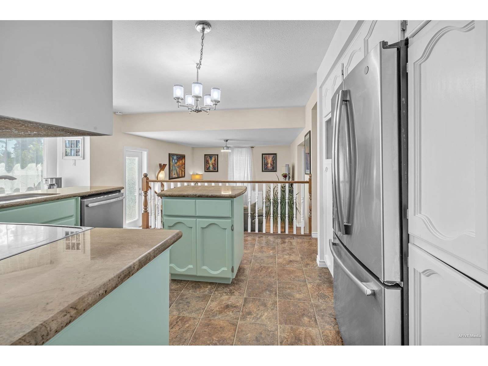 Photo 11 of 7588 150 A Street, Surrey BC