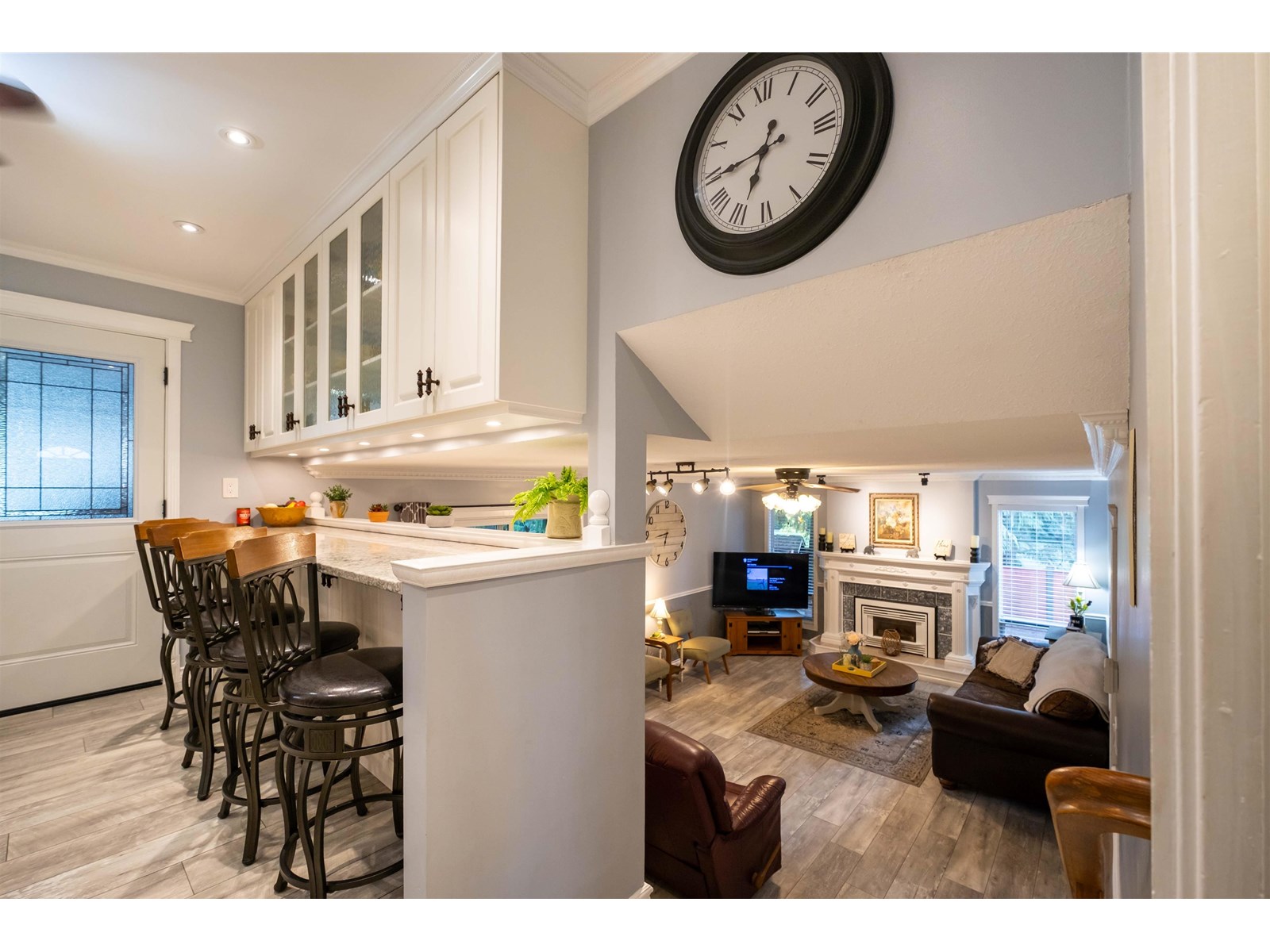 Photo 1 of 33232 Keats Court, Abbotsford BC