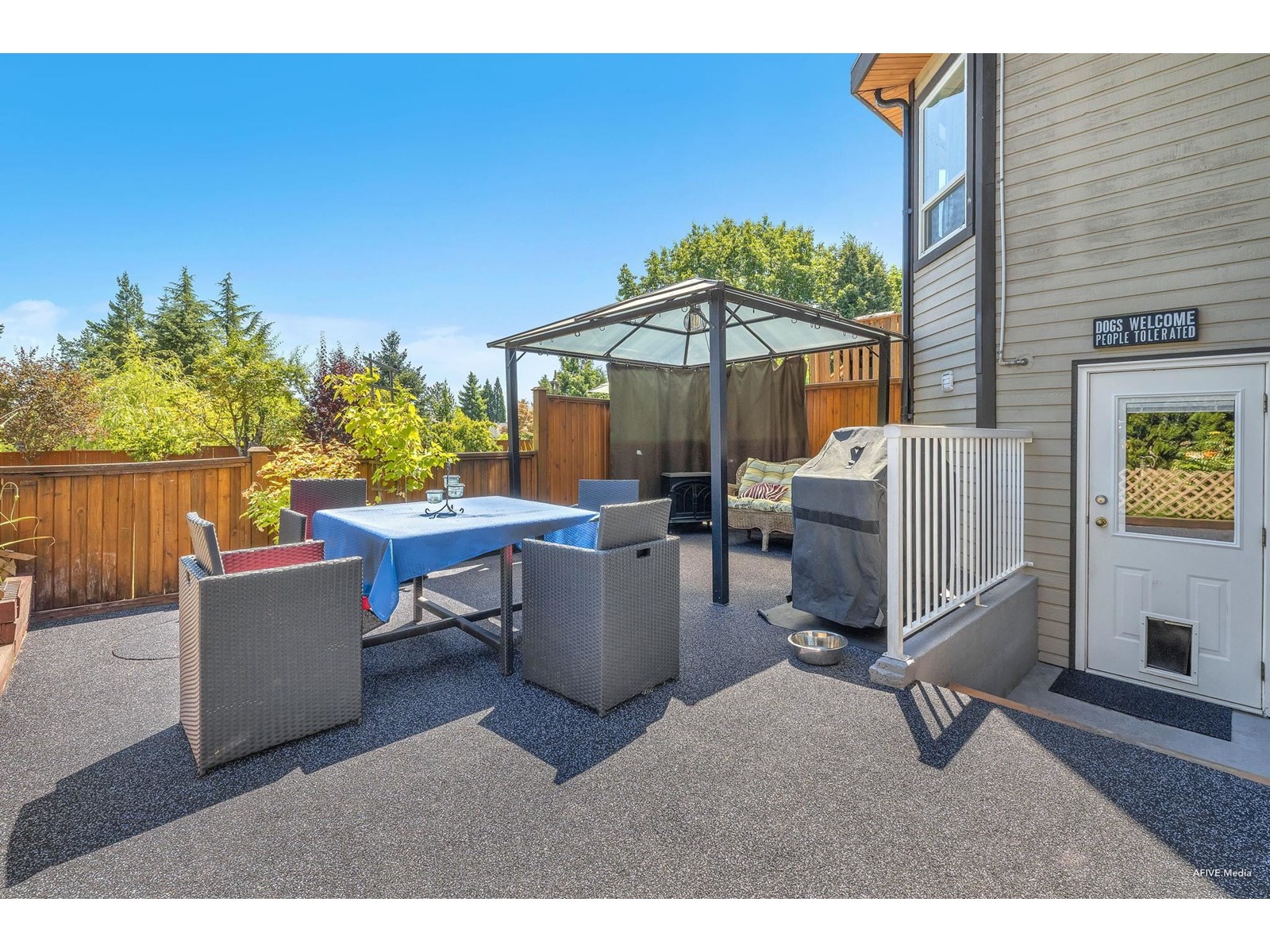 Photo 31 of 7588 150 A Street, Surrey BC