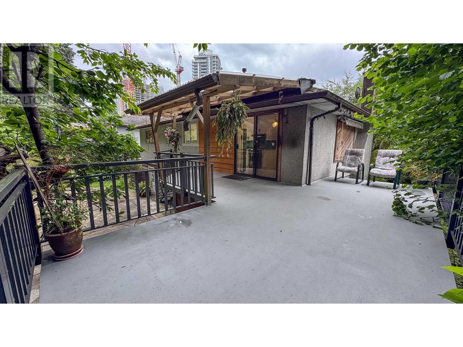 Photo 36 of 646 Claremont Street, Coquitlam BC