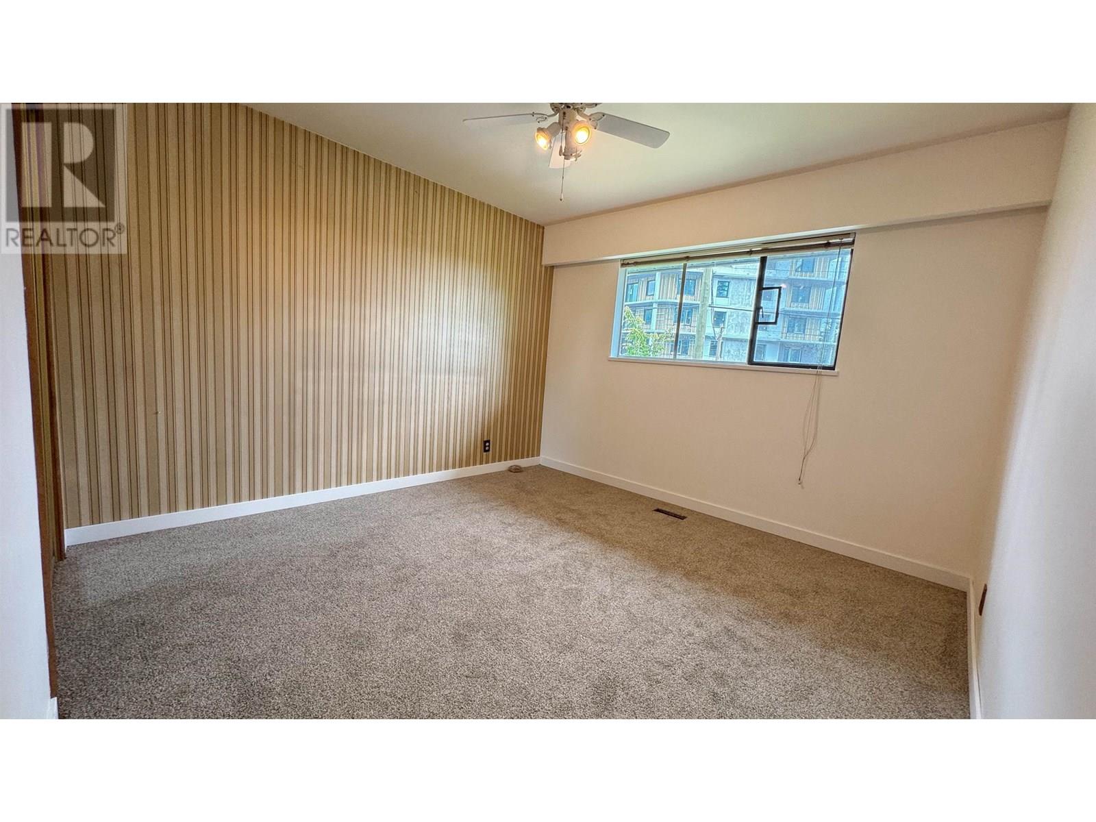 Photo 37 of 646 Claremont Street, Coquitlam BC