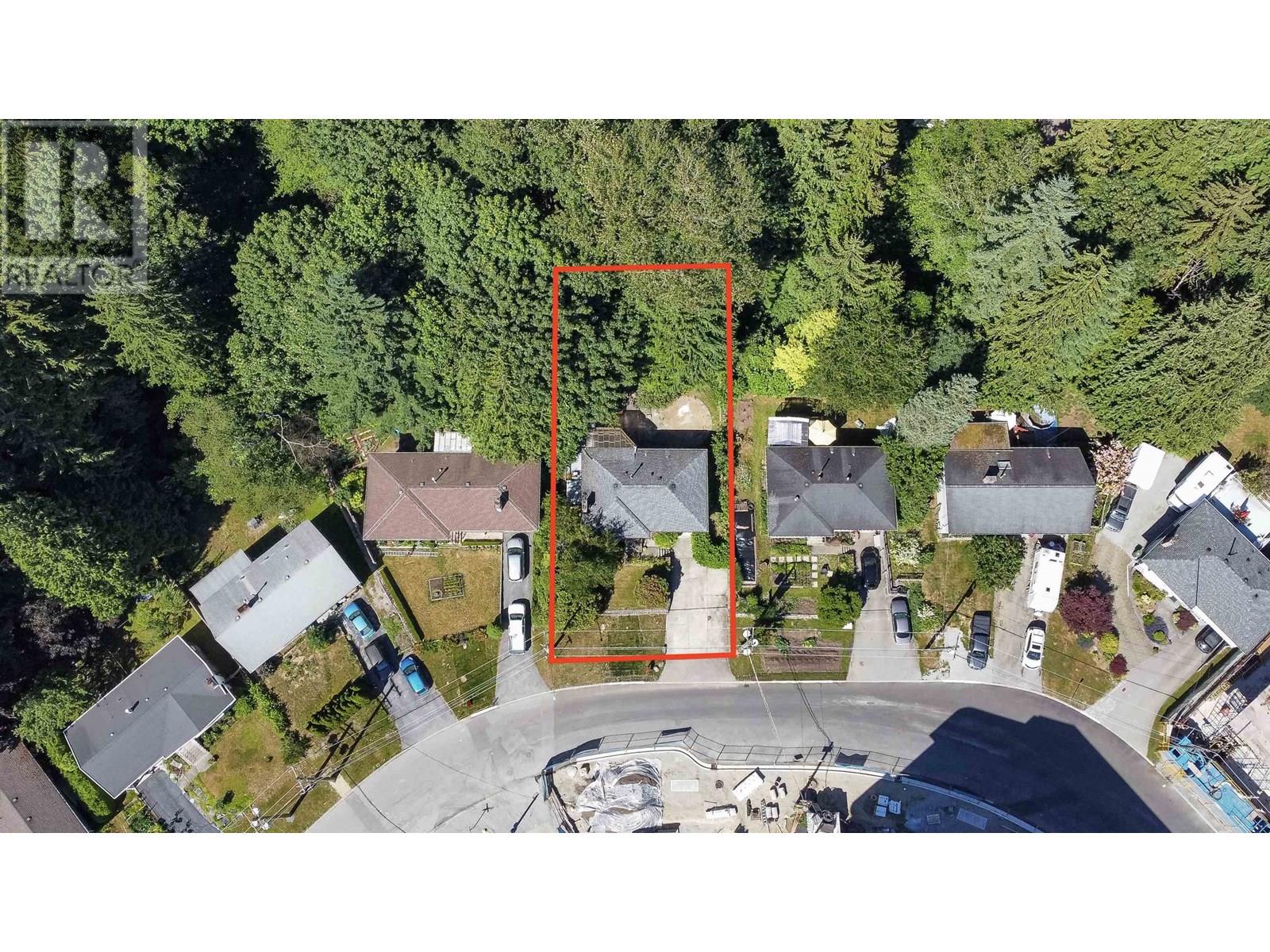 Photo 30 of 646 Claremont Street, Coquitlam BC