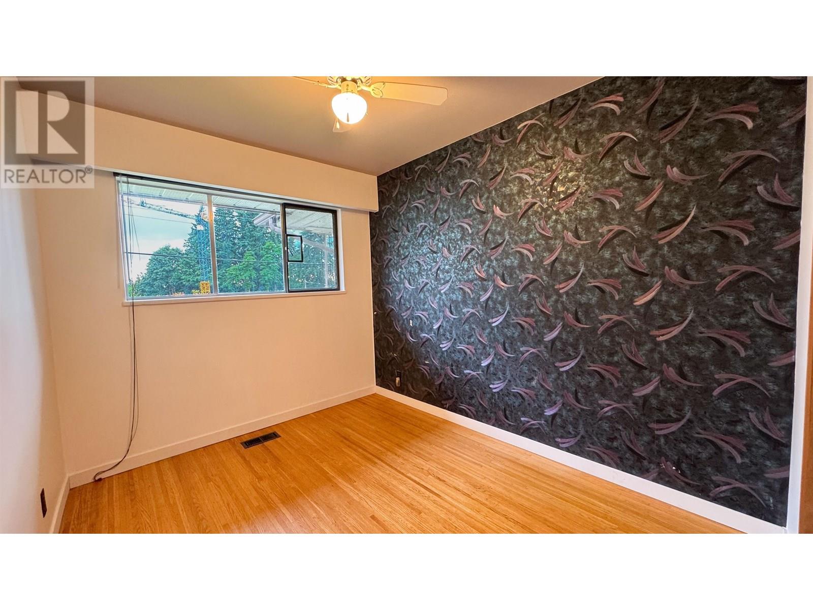 Photo 2 of 646 Claremont Street, Coquitlam BC