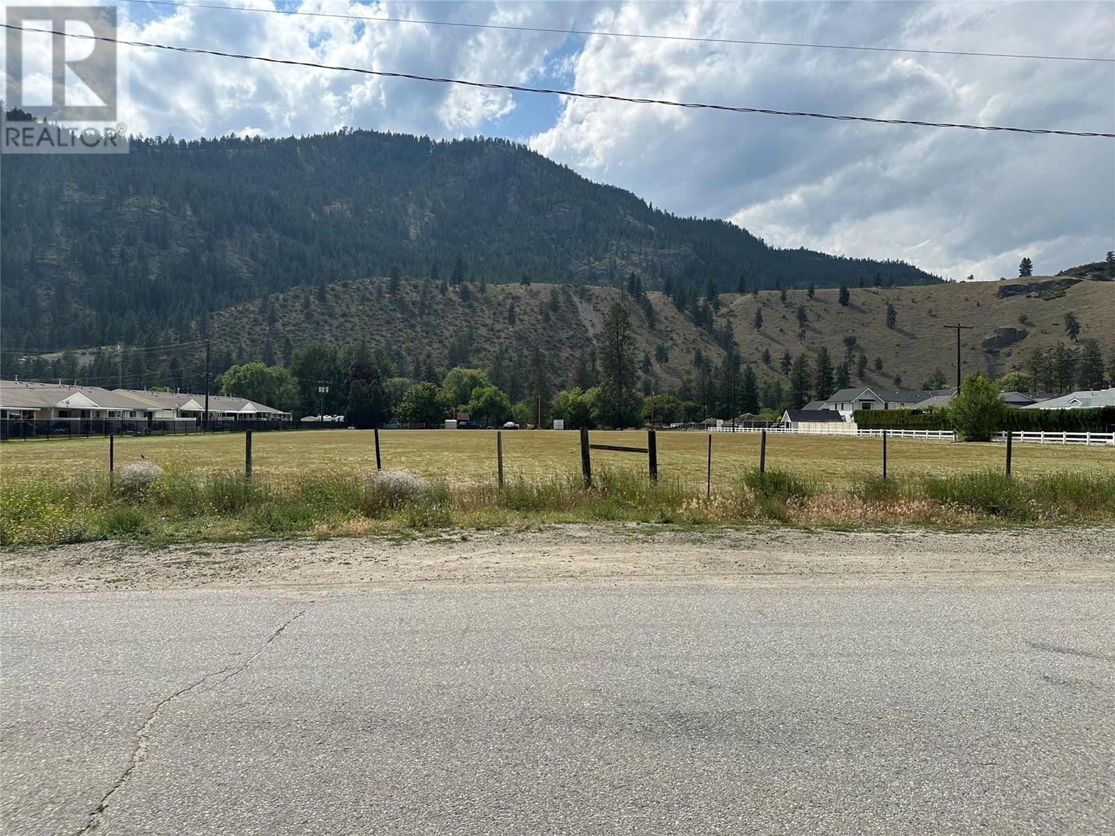 1348 Cedar Street, Okanagan Falls