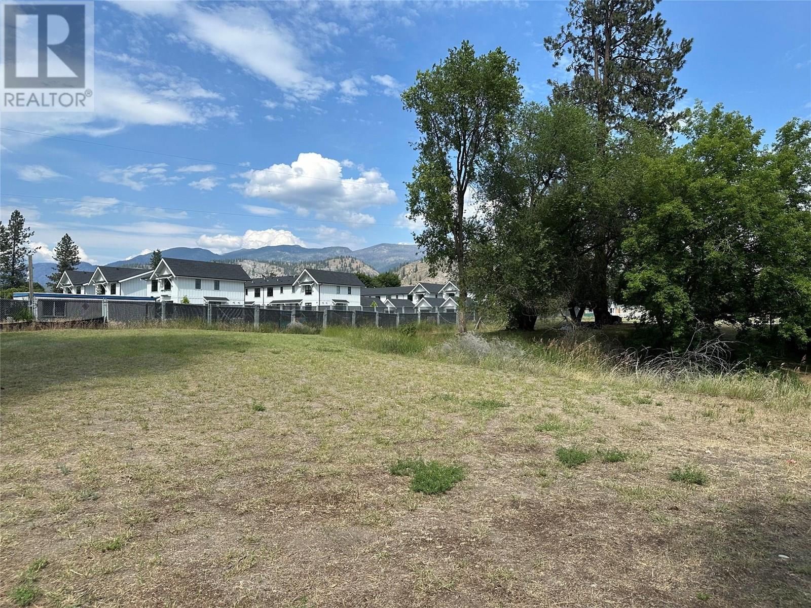 1348 Cedar Street, Okanagan Falls