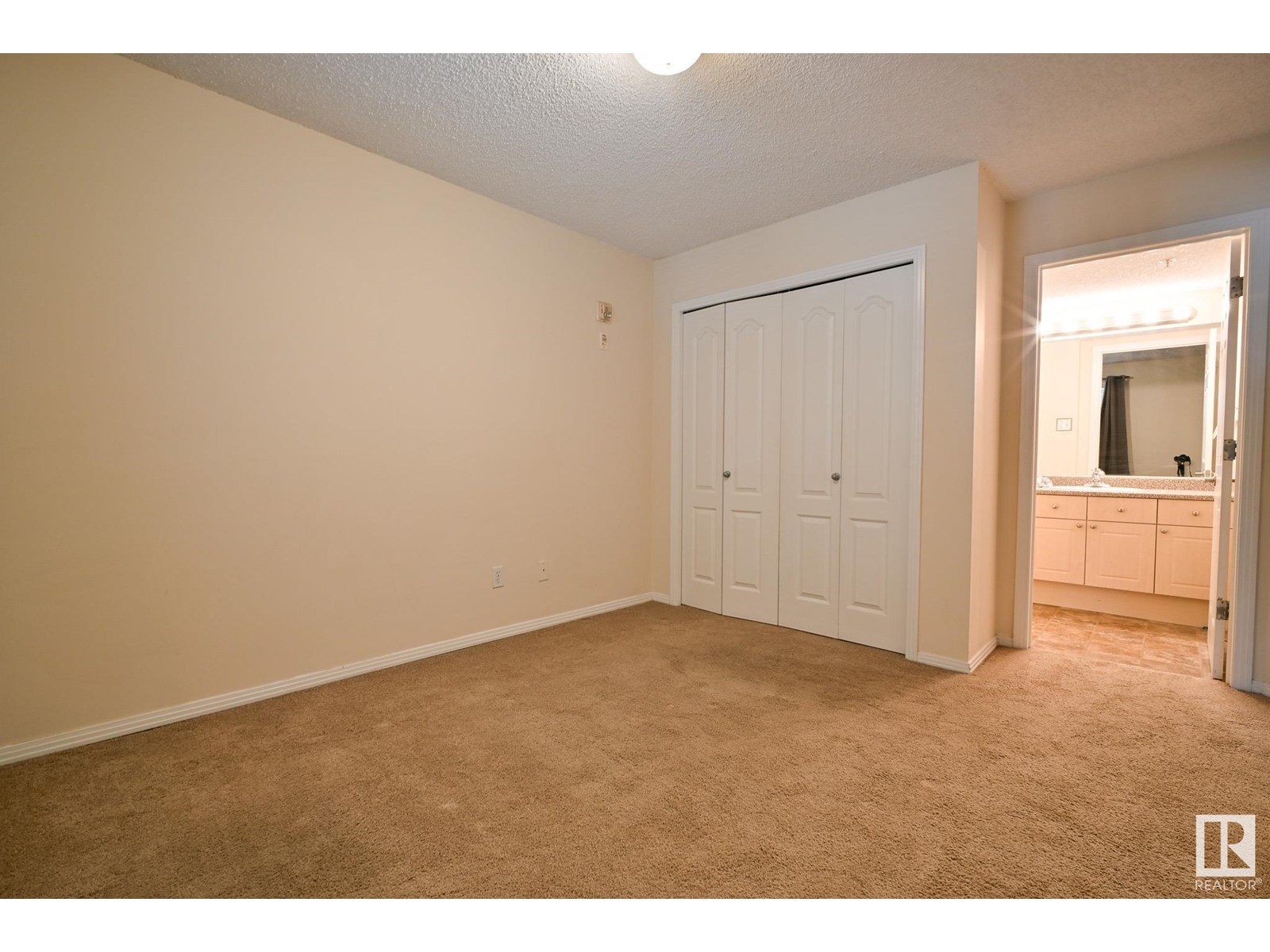 Single Family House for Sale in #   ST NW Edmonton 