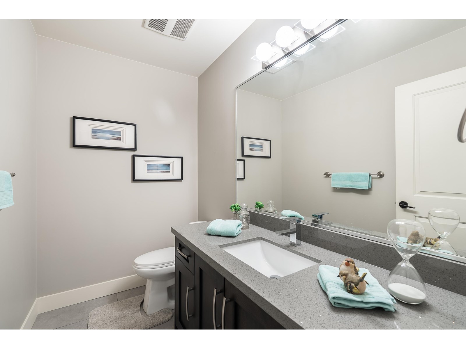 Photo 33 of 20587 68 Avenue, Langley BC