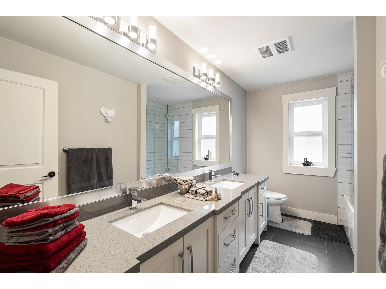 Photo 29 of 20587 68 Avenue, Langley BC