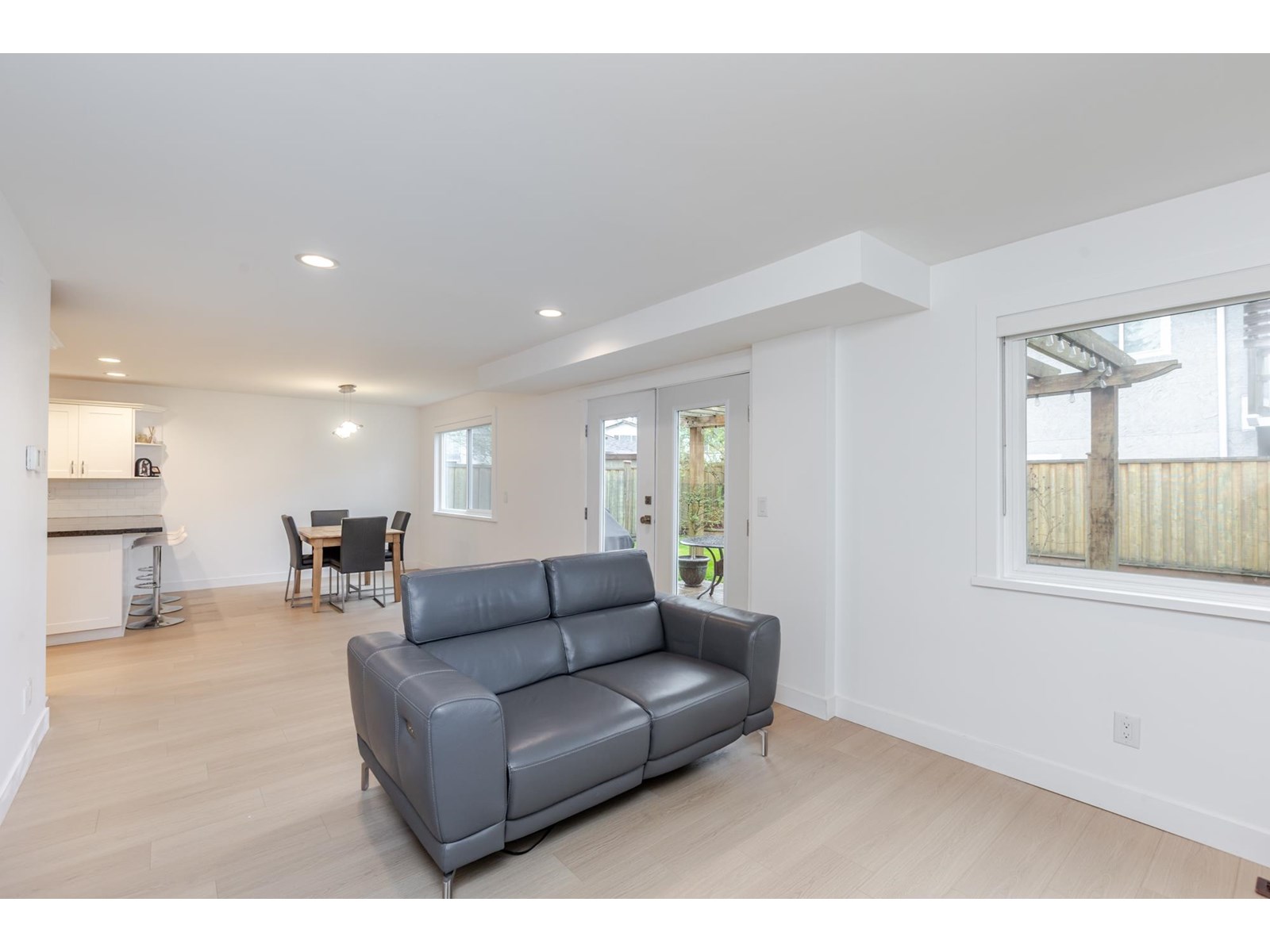 Photo 21 of 2389 Wakefield Drive, Langley BC