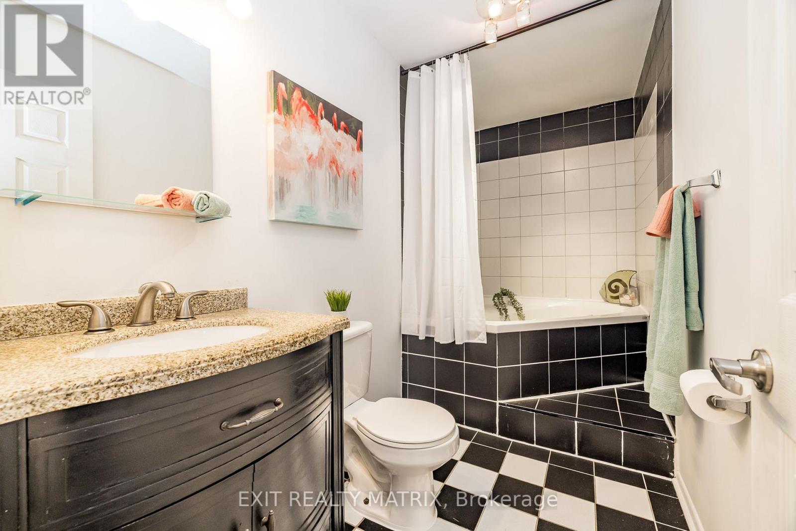 Photo 20 of 968 Meadowlands Drive, Ottawa ON