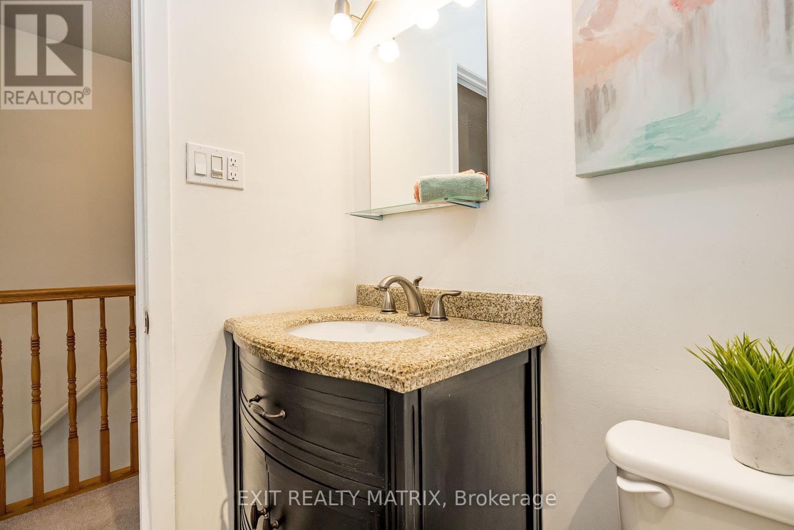 Photo 21 of 968 Meadowlands Drive, Ottawa ON