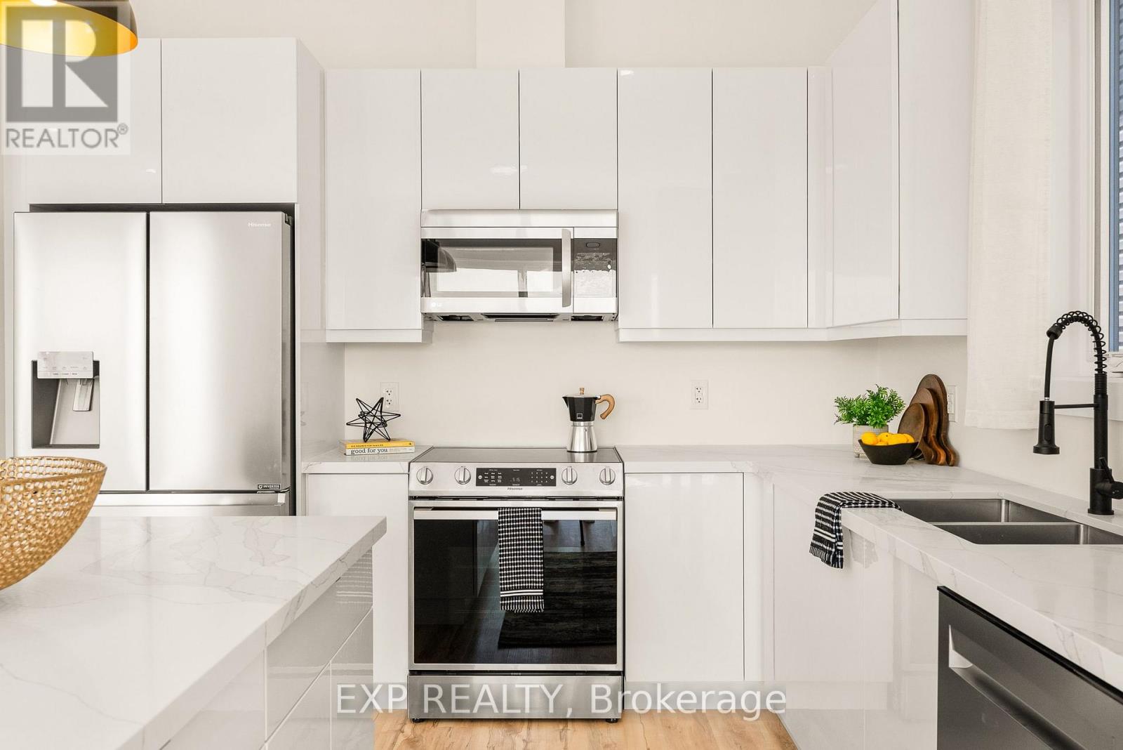 Photo 8 of 51 Alicia Crescent, Thorold ON