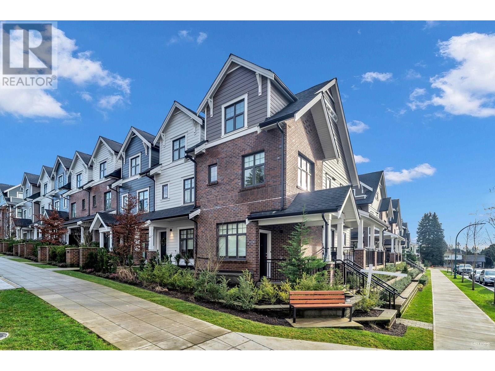 Photo 2 of 116 678 Fairview Street, Coquitlam BC