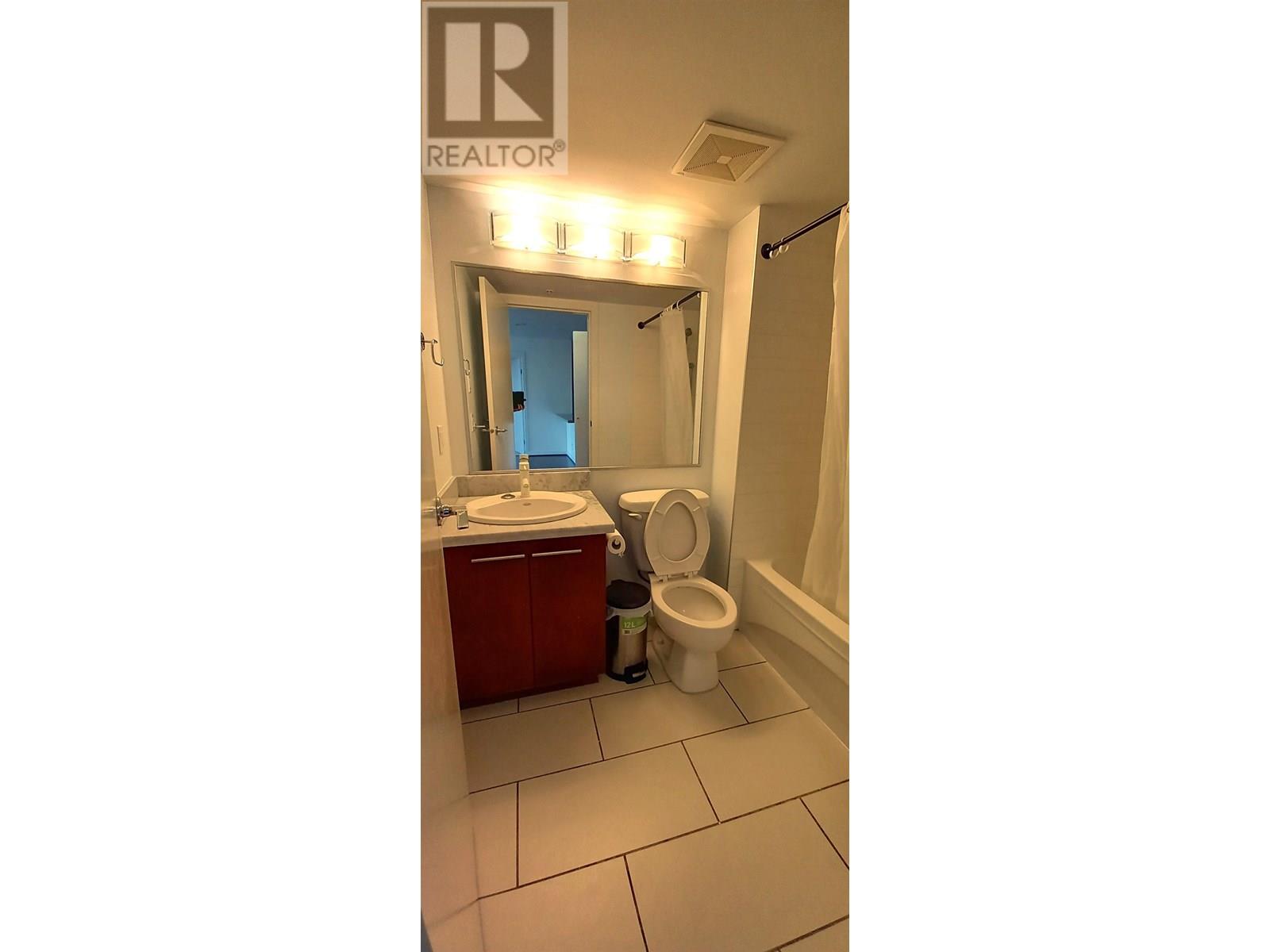 902 9171 FERNDALE ROAD, Richmond