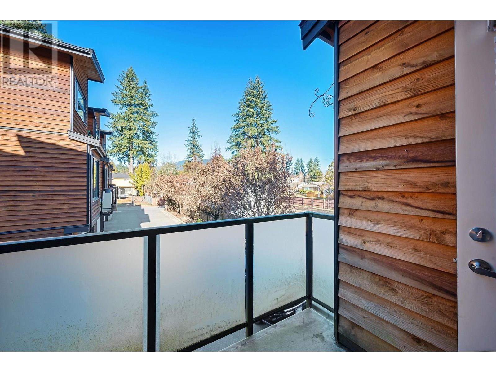 10 1731 PRAIRIE AVENUE, Port Coquitlam