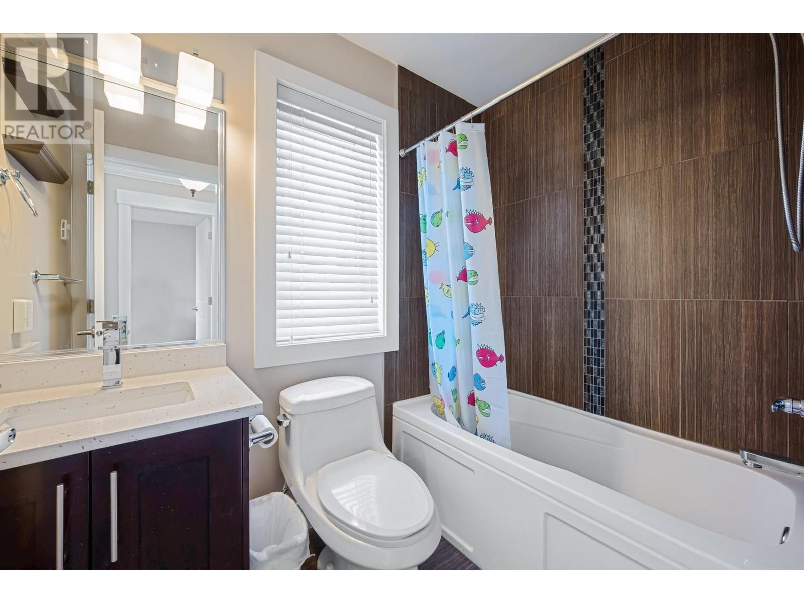 10 1731 PRAIRIE AVENUE, Port Coquitlam