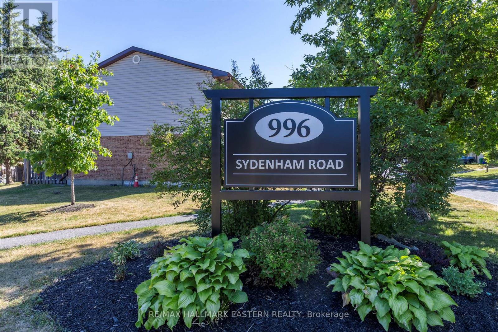 Photo 22 of 67 996 Sydenham Road, Peterborough South ON