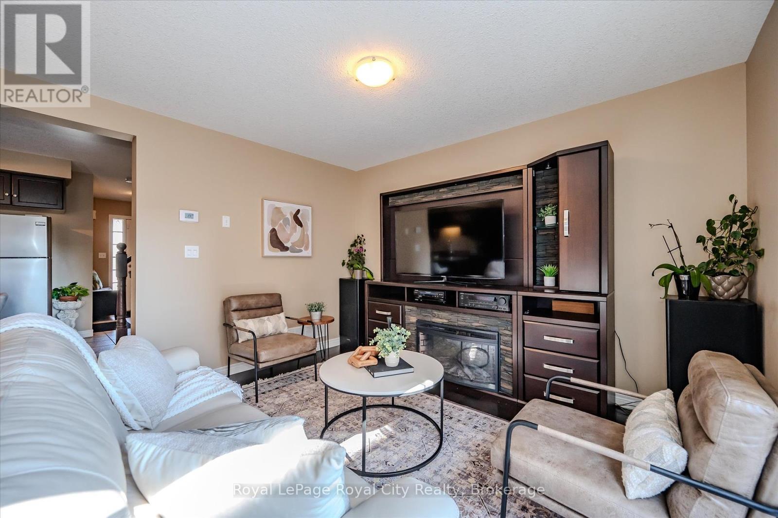 Photo 37 of 4 361 Arkell Road, Guelph ON