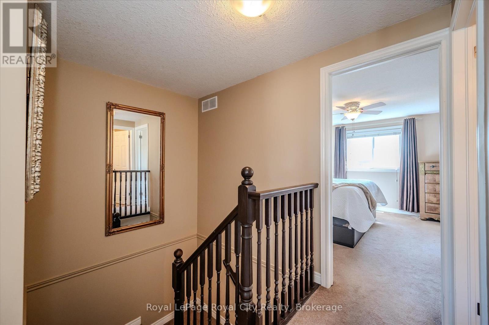 Photo 23 of 4 361 Arkell Road, Guelph ON
