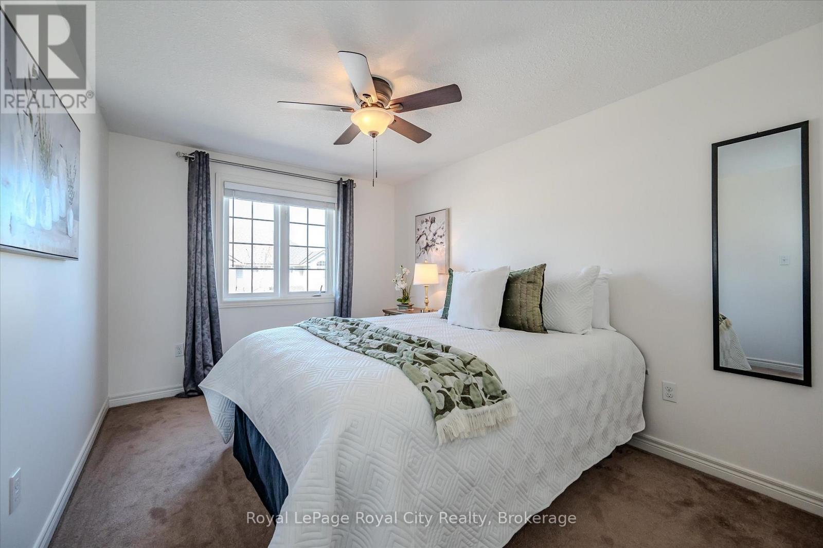 Photo 18 of 4 361 Arkell Road, Guelph ON