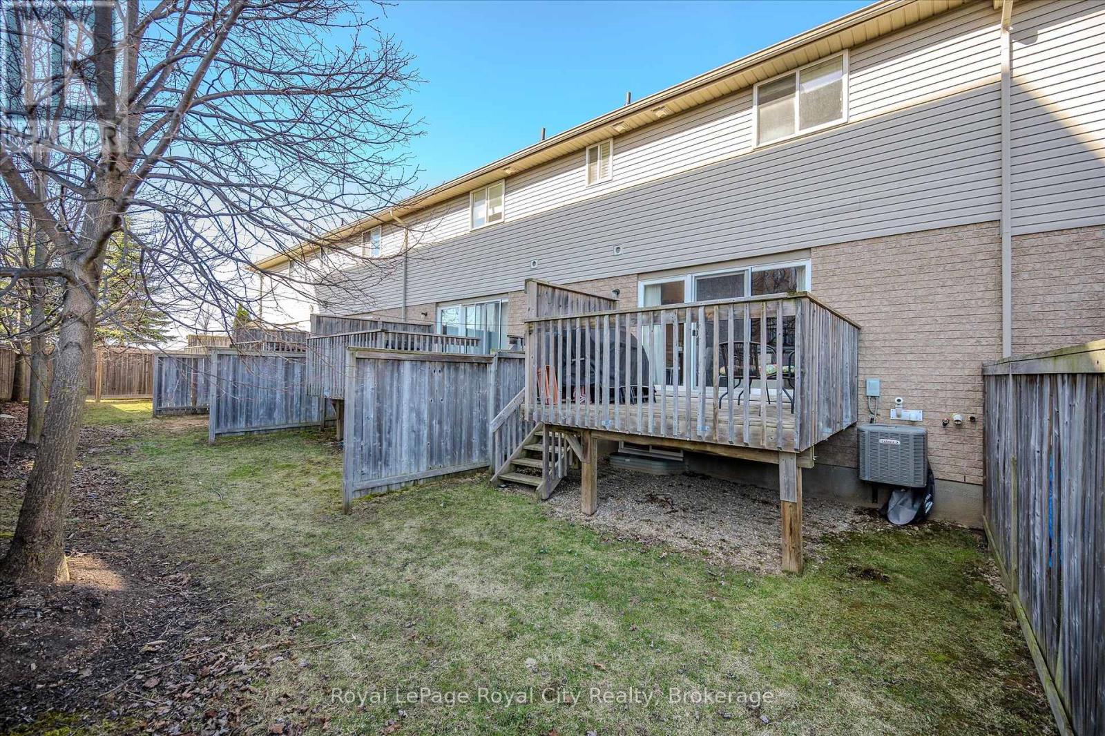 Photo 15 of 4 361 Arkell Road, Guelph ON
