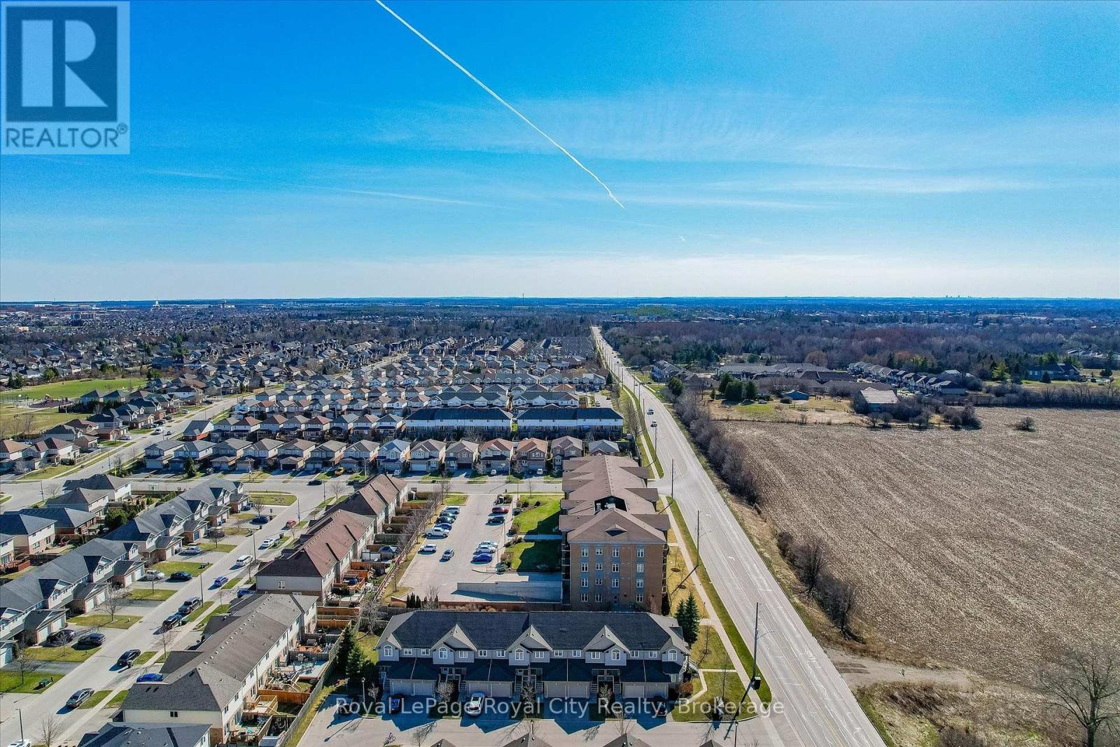 Photo 13 of 4 361 Arkell Road, Guelph ON