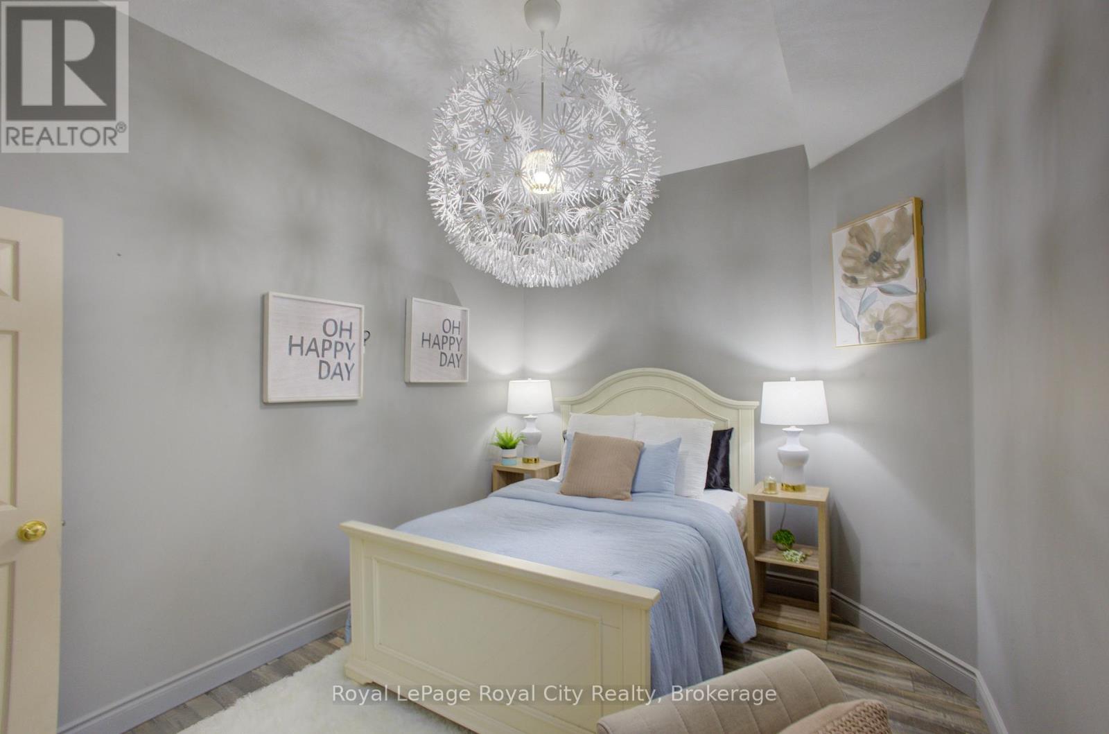 Photo 31 of 830 Scotland Street, Centre Wellington ON