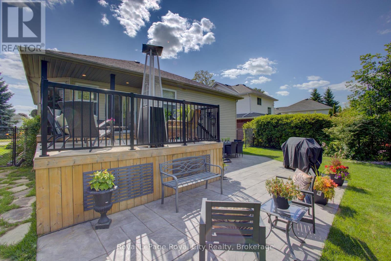 Photo 38 of 830 Scotland Street, Centre Wellington ON