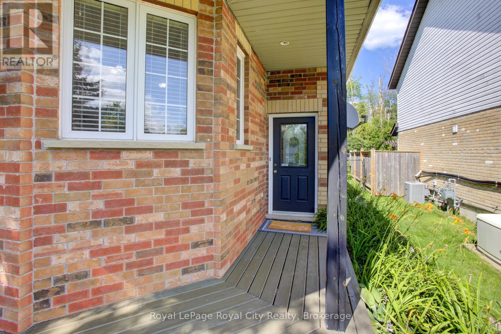 Photo 5 of 830 Scotland Street, Centre Wellington ON