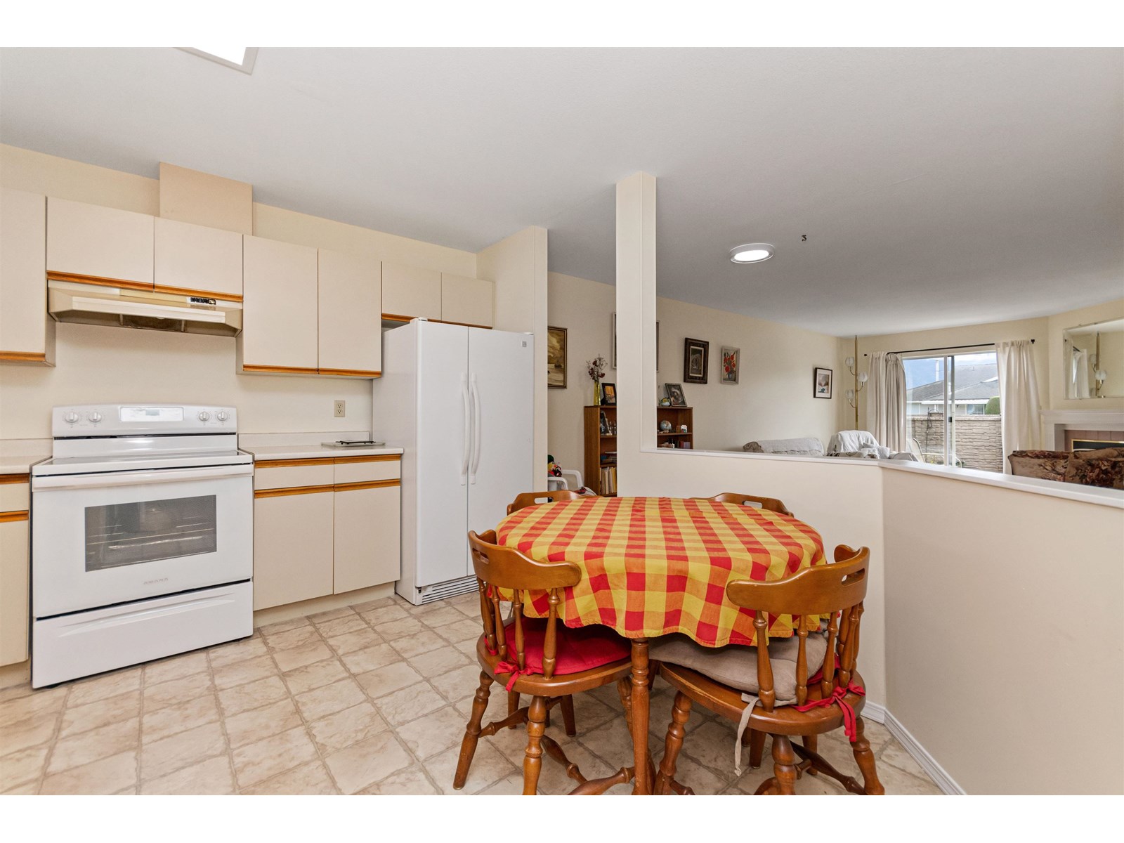 Photo 3 of 203 7610 Evans Road Sardis West Vedder, Chilliwack BC