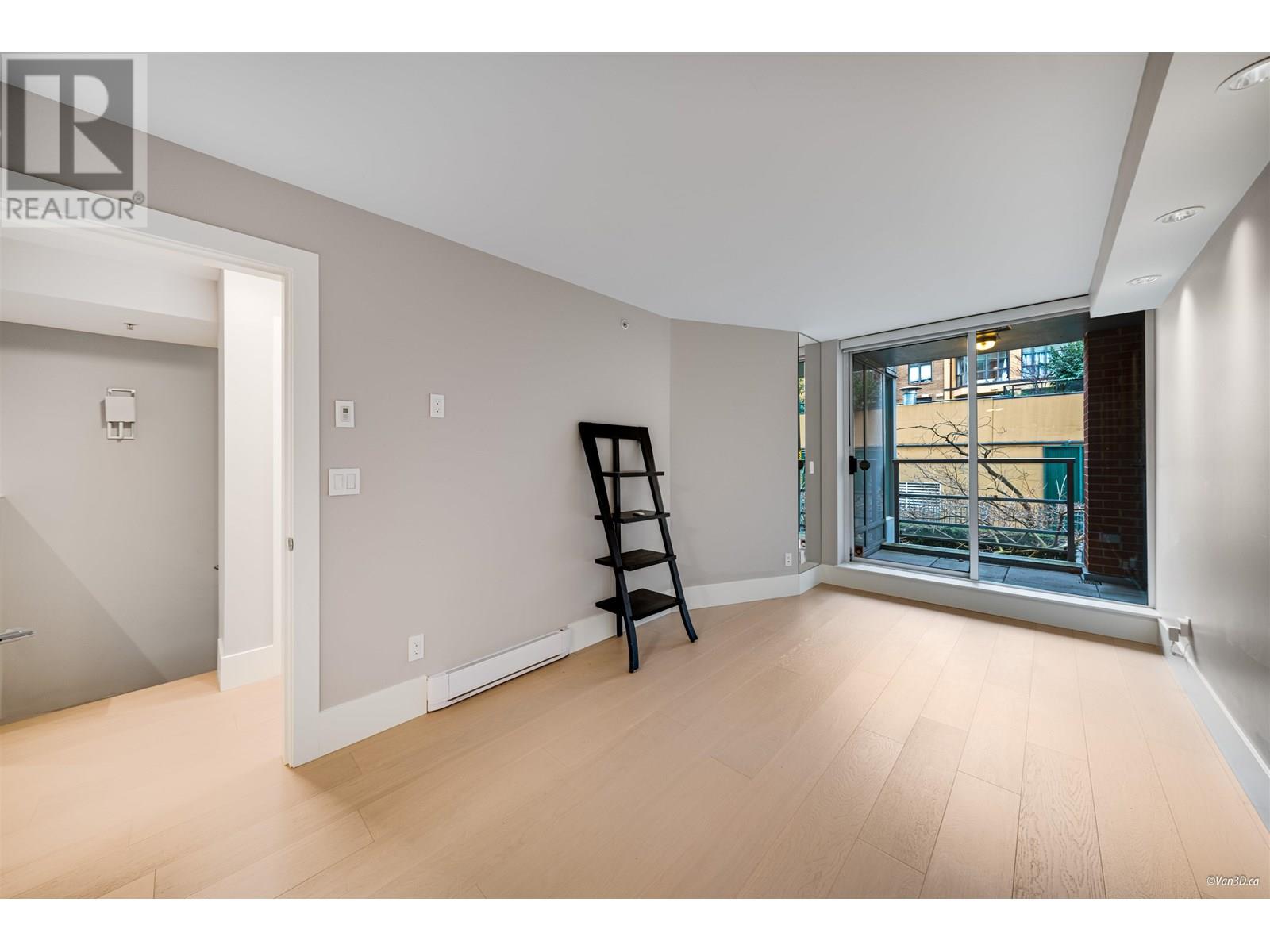 Photo 10 of 101 1133 Homer Street, Vancouver BC