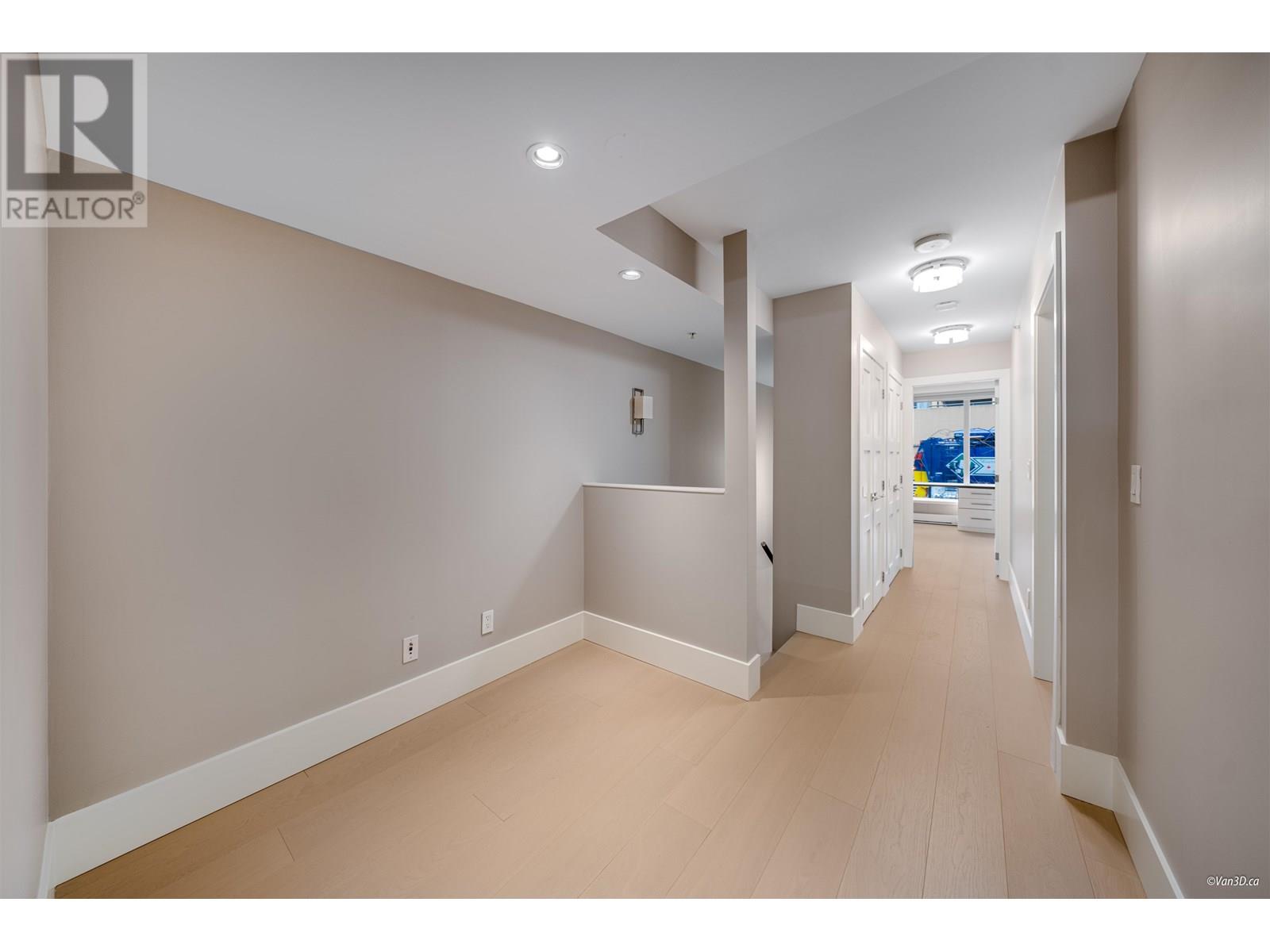 Photo 15 of 101 1133 Homer Street, Vancouver BC