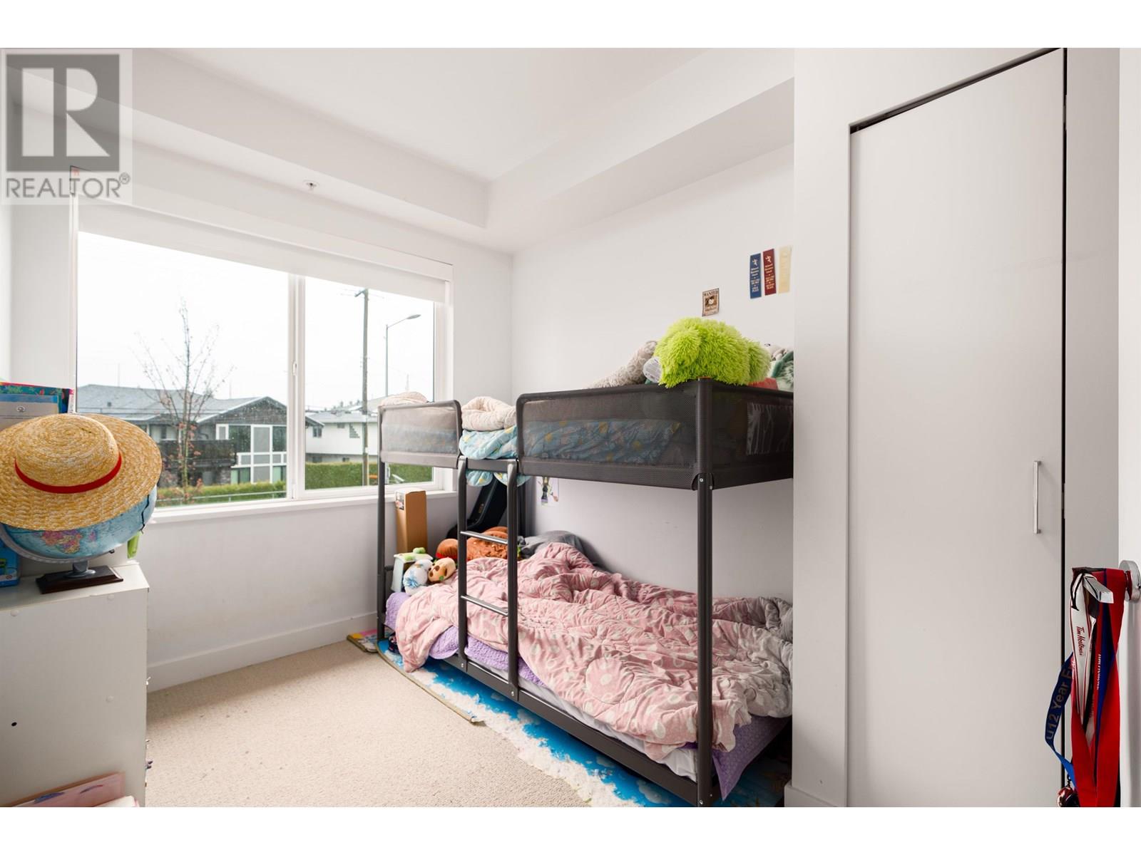 Photo 17 of 105 10011 River Drive, Richmond BC