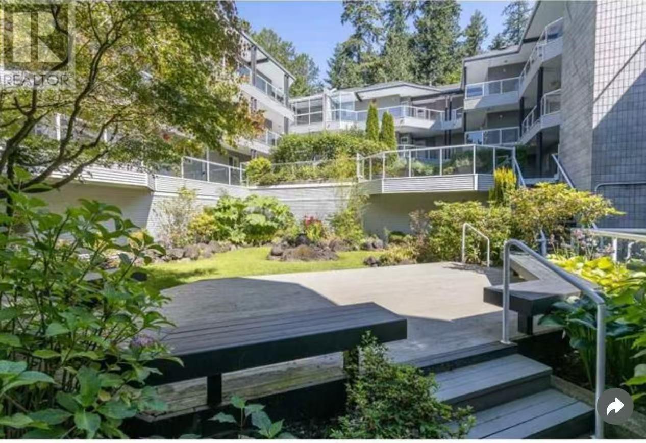Photo 4 of 103 2733 Atlin Place, Coquitlam BC