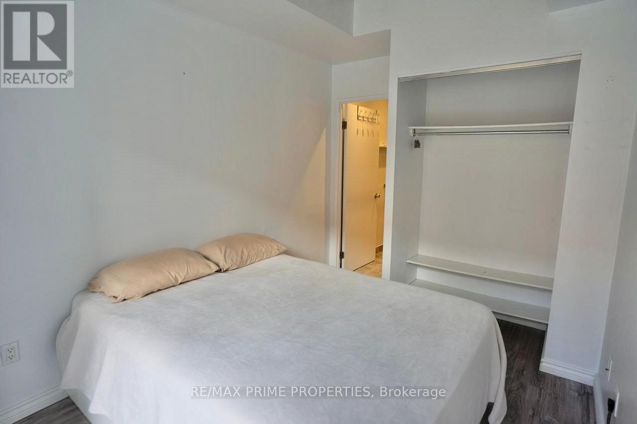 Photo 4 of 311 383 Cumberland Street, Ottawa ON