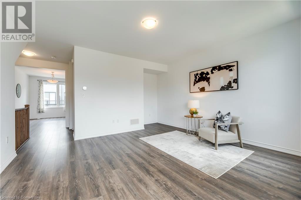 Photo 37 of 82 Huguenot Road, Oakville ON