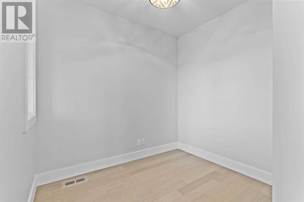 Photo 46 of 205 Creekstone Hill Sw, Calgary AB