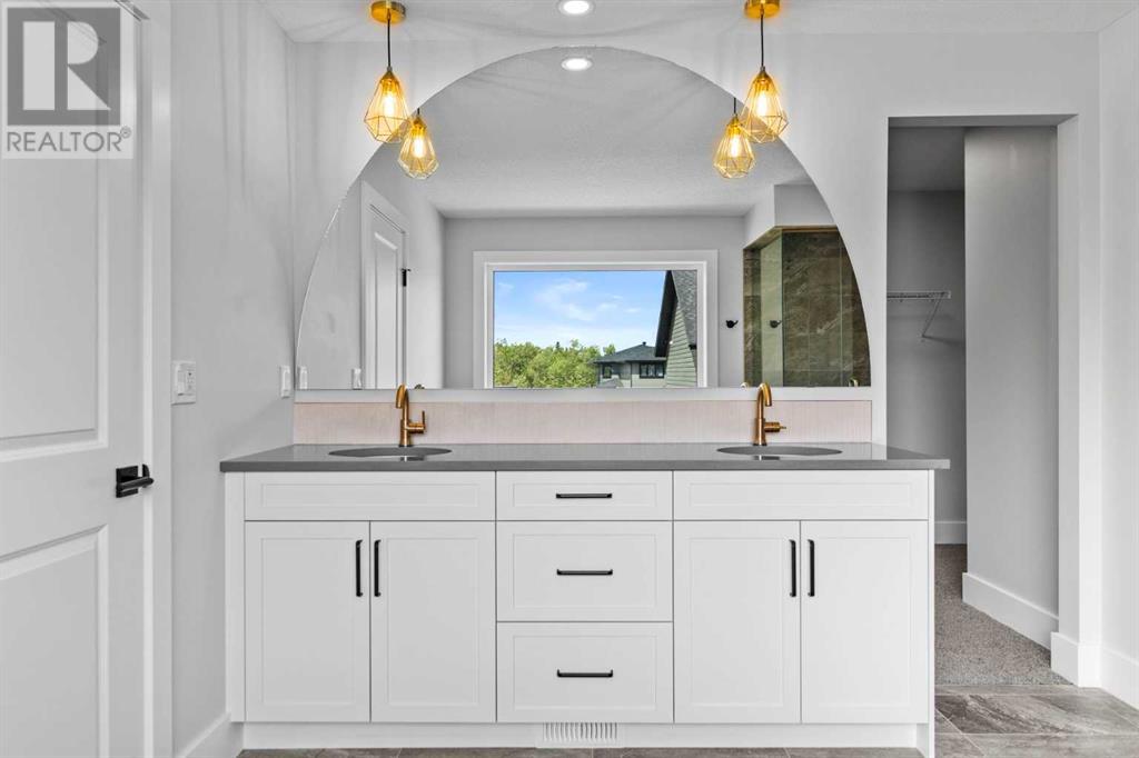 Photo 9 of 205 Creekstone Hill Sw, Calgary AB