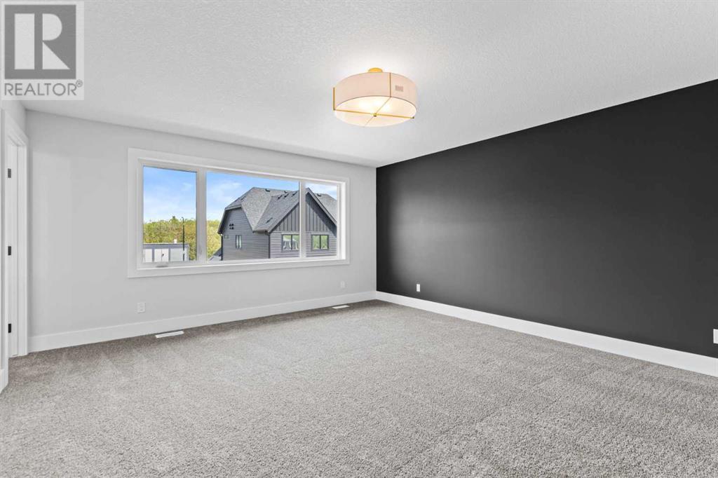 Photo 15 of 205 Creekstone Hill Sw, Calgary AB